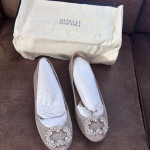 Bagley Mischka Champagne Embellished Ballerina Flats Size 7